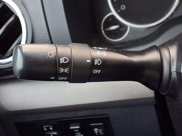 Used 2017 Toyota Tundra SR5 w/ SR5 Upgrade Package image 12