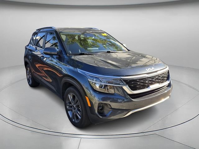 Used 2023 Kia Seltos S image 4