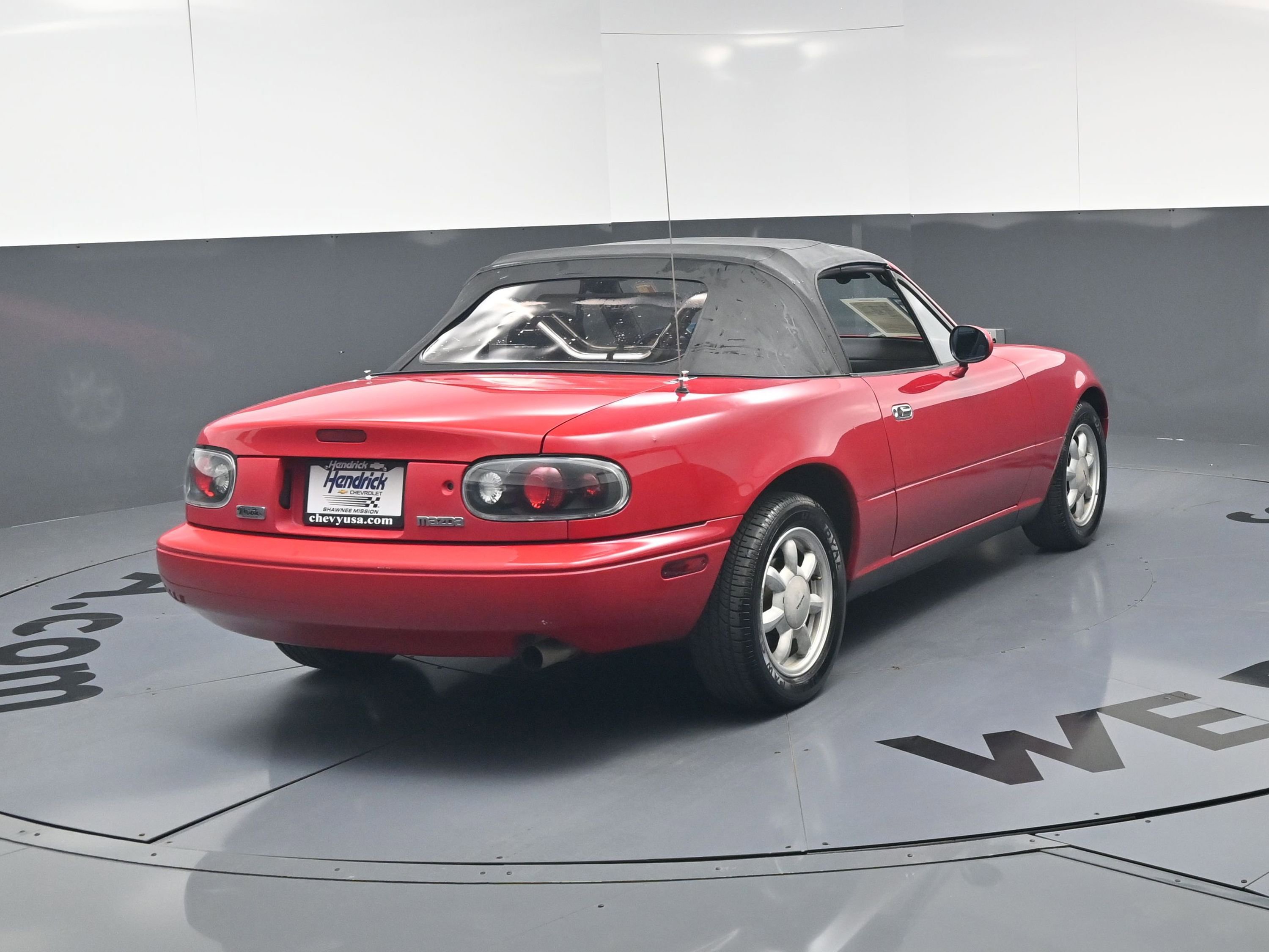 Used 1990 MAZDA MX-5 Miata RWD image 9