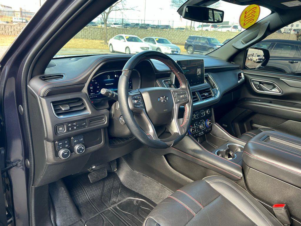 Used 2022 Chevrolet Tahoe RST w/ Luxury Package image 16