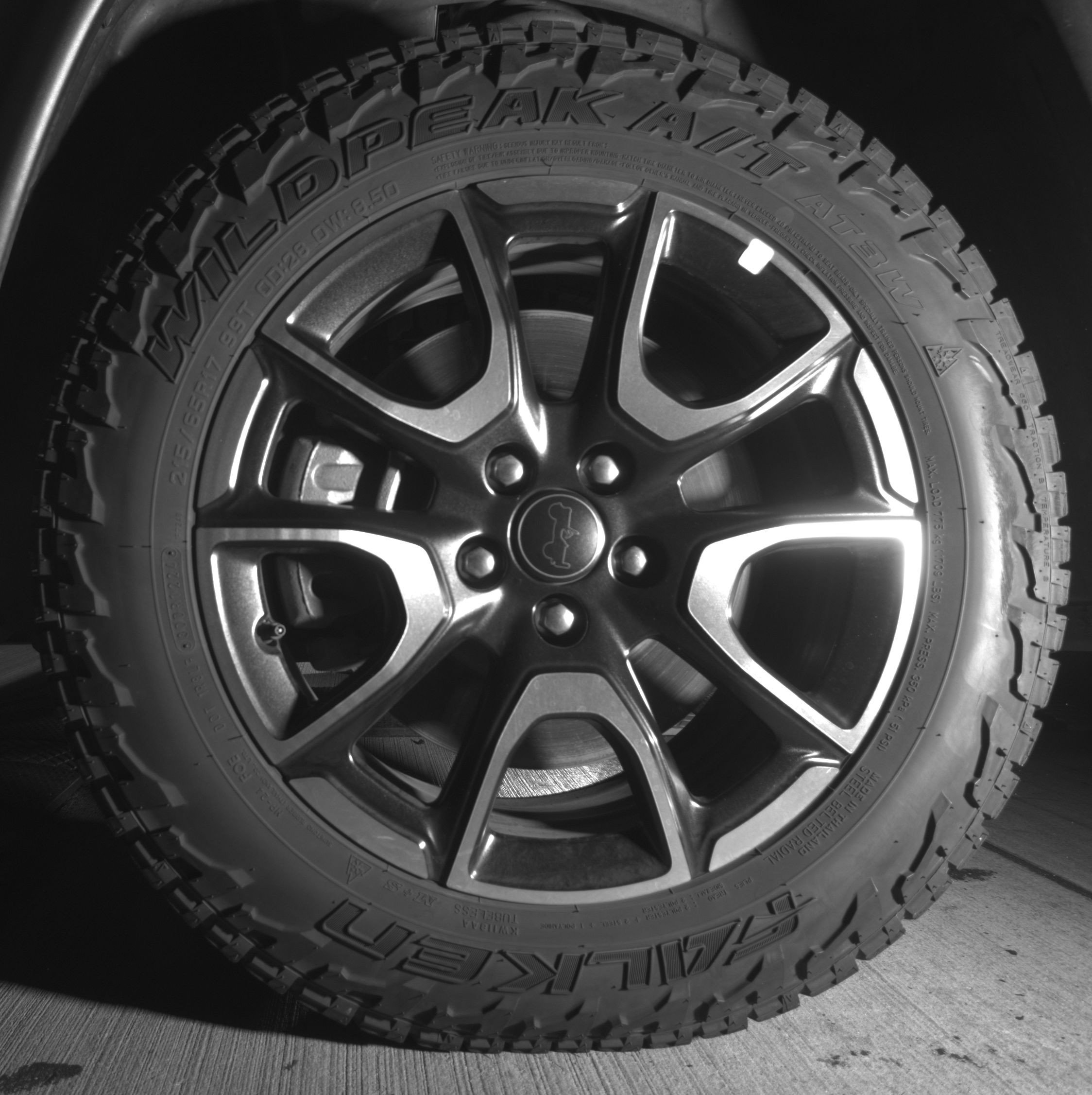 Used 2025 Jeep Compass Trailhawk w/ Trailer Tow Group image 12