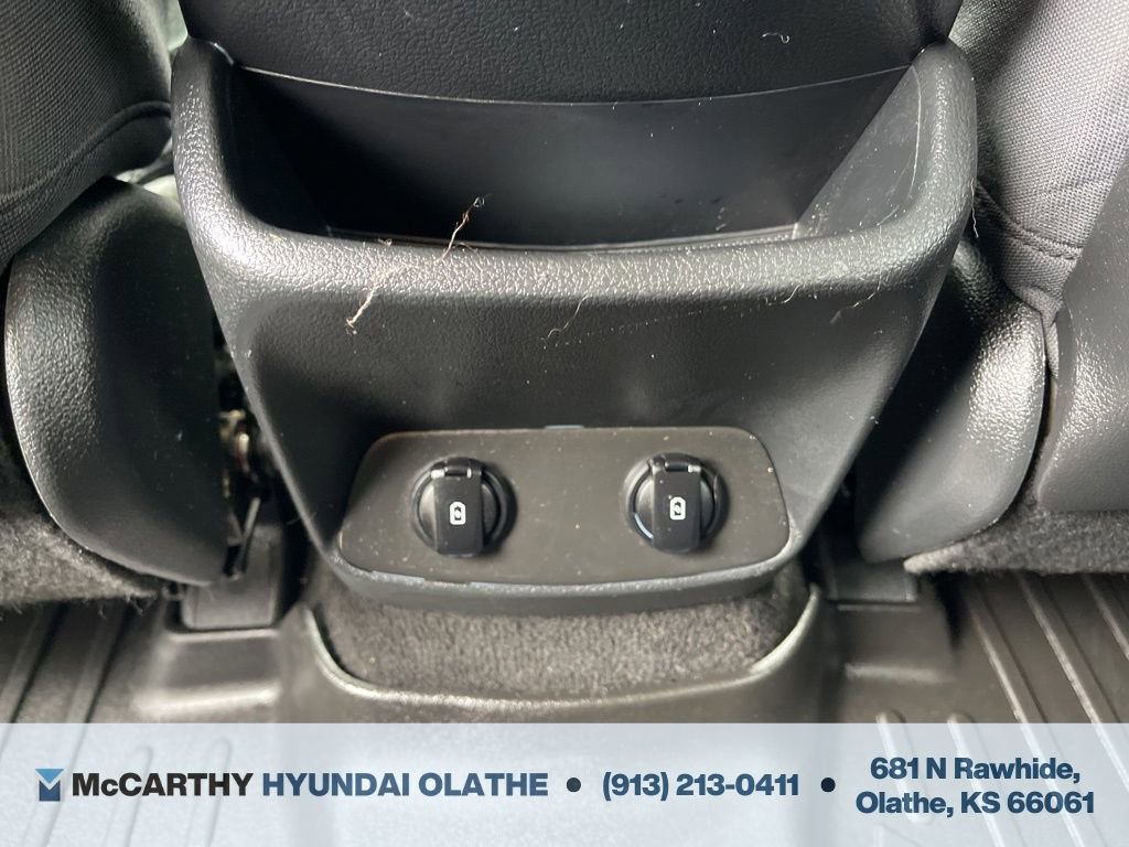 Used 2020 Hyundai Santa Fe SE image 22