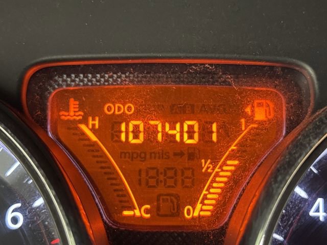 Used 2014 Nissan Versa Note SV w/ Convenience Package image 19