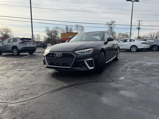 Used 2023 Audi A4 2.0T Premium Plus w/ Premium Plus Package image 2