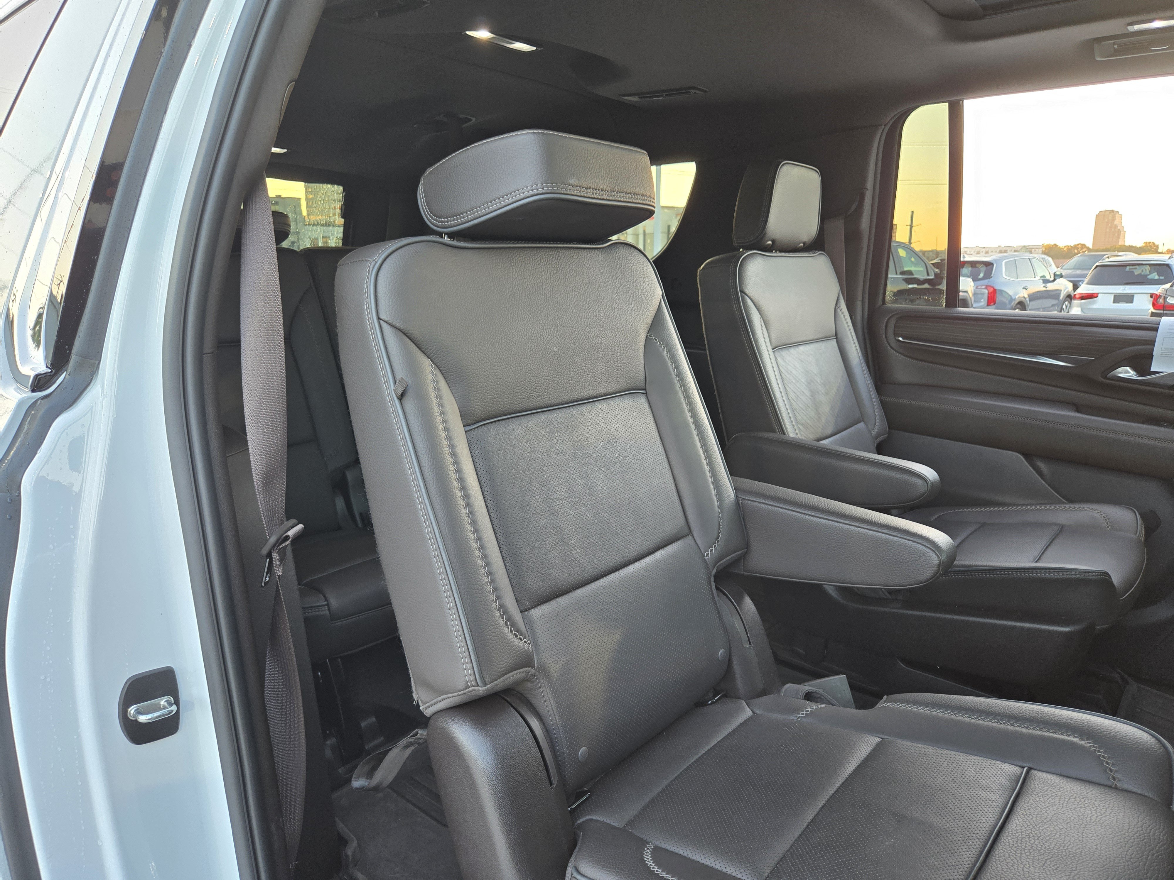 Used 2024 GMC Yukon XL Denali w/ Max Trailering Package RWD image 25