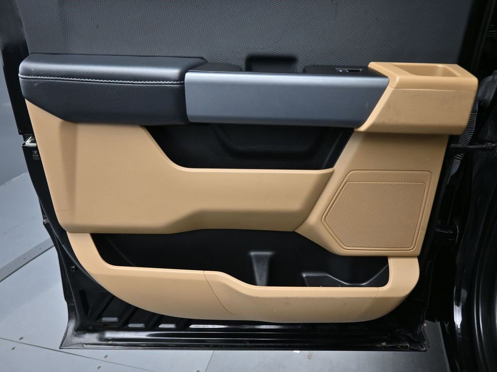 Used 2023 Ford F150 XLT image 32