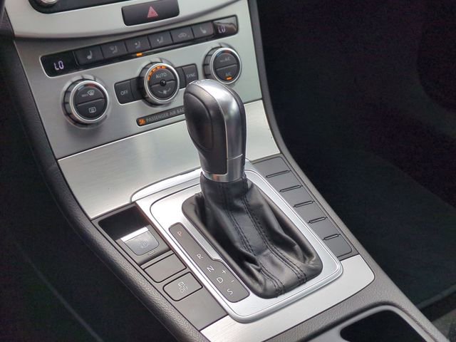 Used 2013 Volkswagen CC Sport FWD image 9