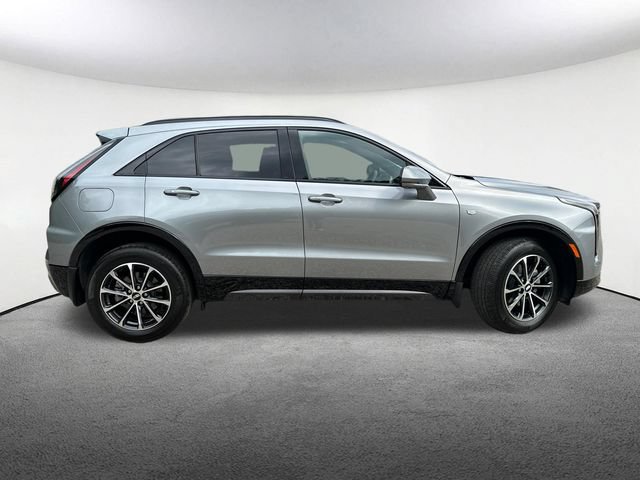 Used 2025 Cadillac XT4 Sport AWD/4WD image 15