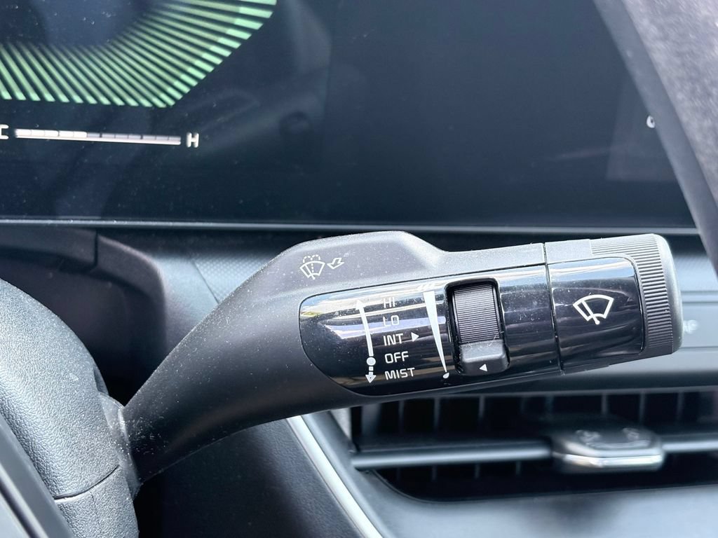 Used 2025 Kia K4 FWD image 17