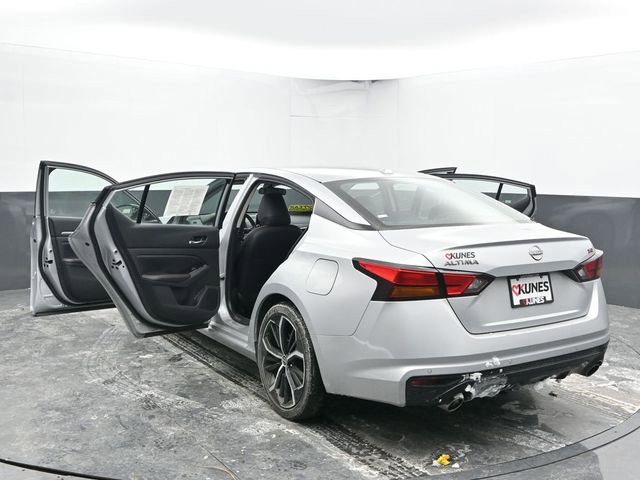 Used 2024 Nissan Altima 2.5 SR image 54