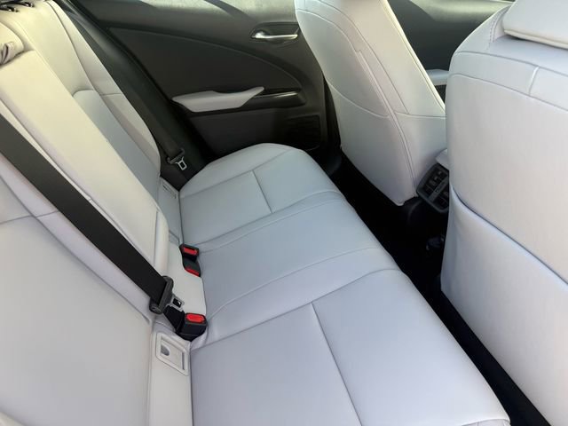 New 2026 Lexus UX 300h FWD image 26