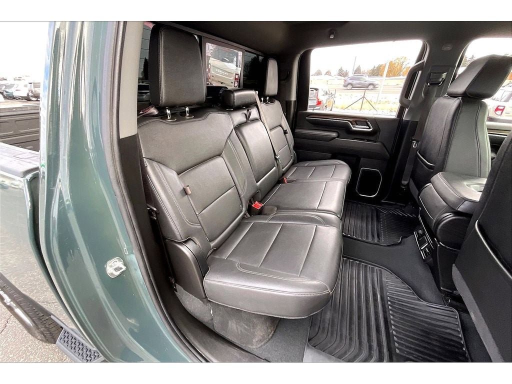 Used 2025 Chevrolet Silverado 2500 LT w/ Trail Boss Package AWD/4WD image 35