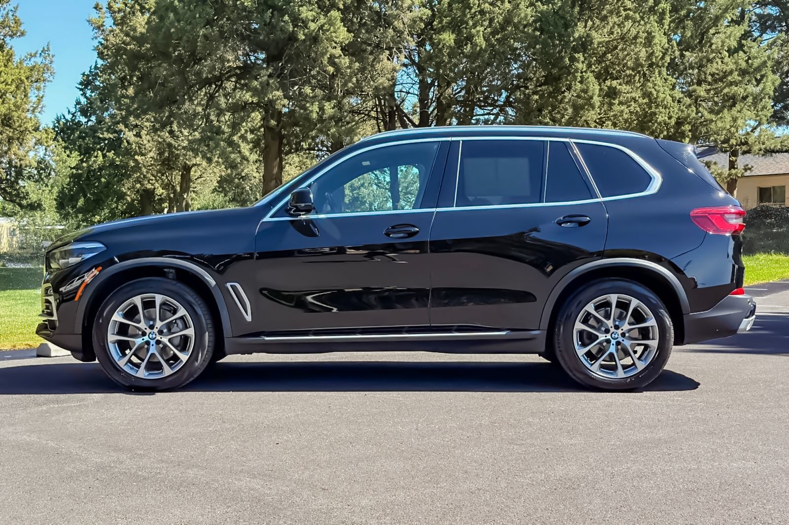 Used 2020 BMW X5 xDrive40i AWD/4WD image 8