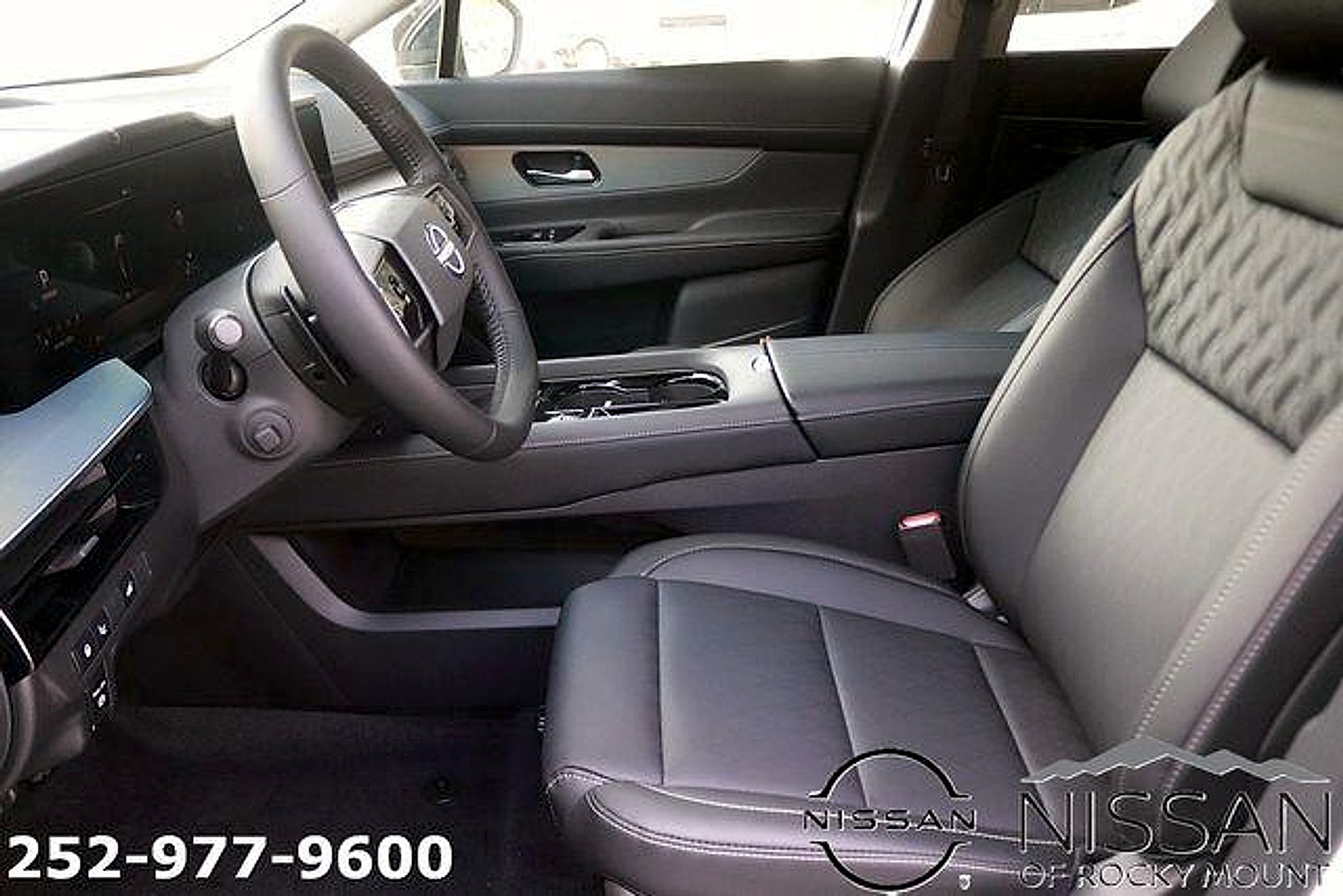 New 2026 Nissan Murano Platinum w/ Cargo Package AWD/4WD image 13