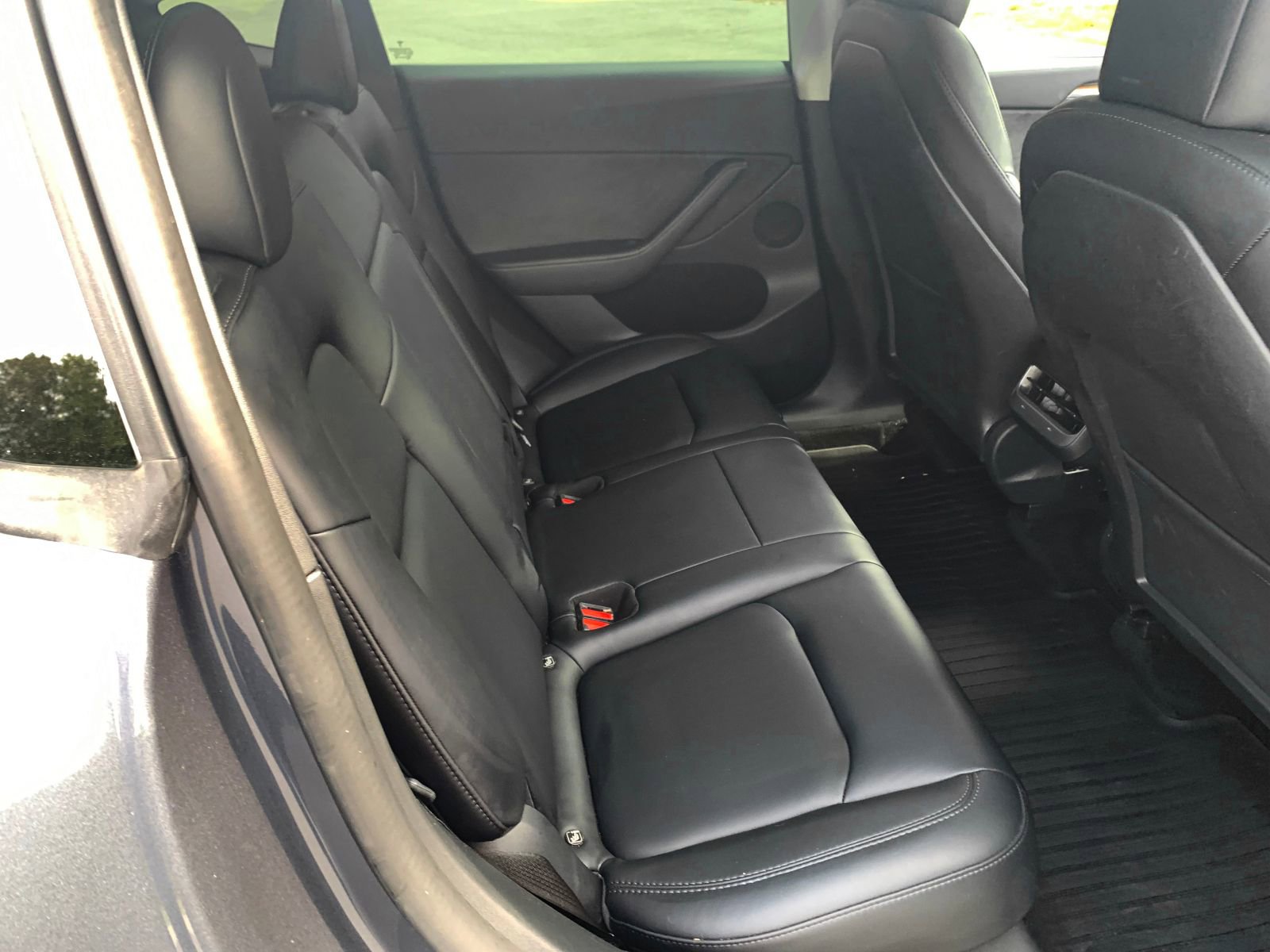 Used 2022 Tesla Model Y Performance image 22