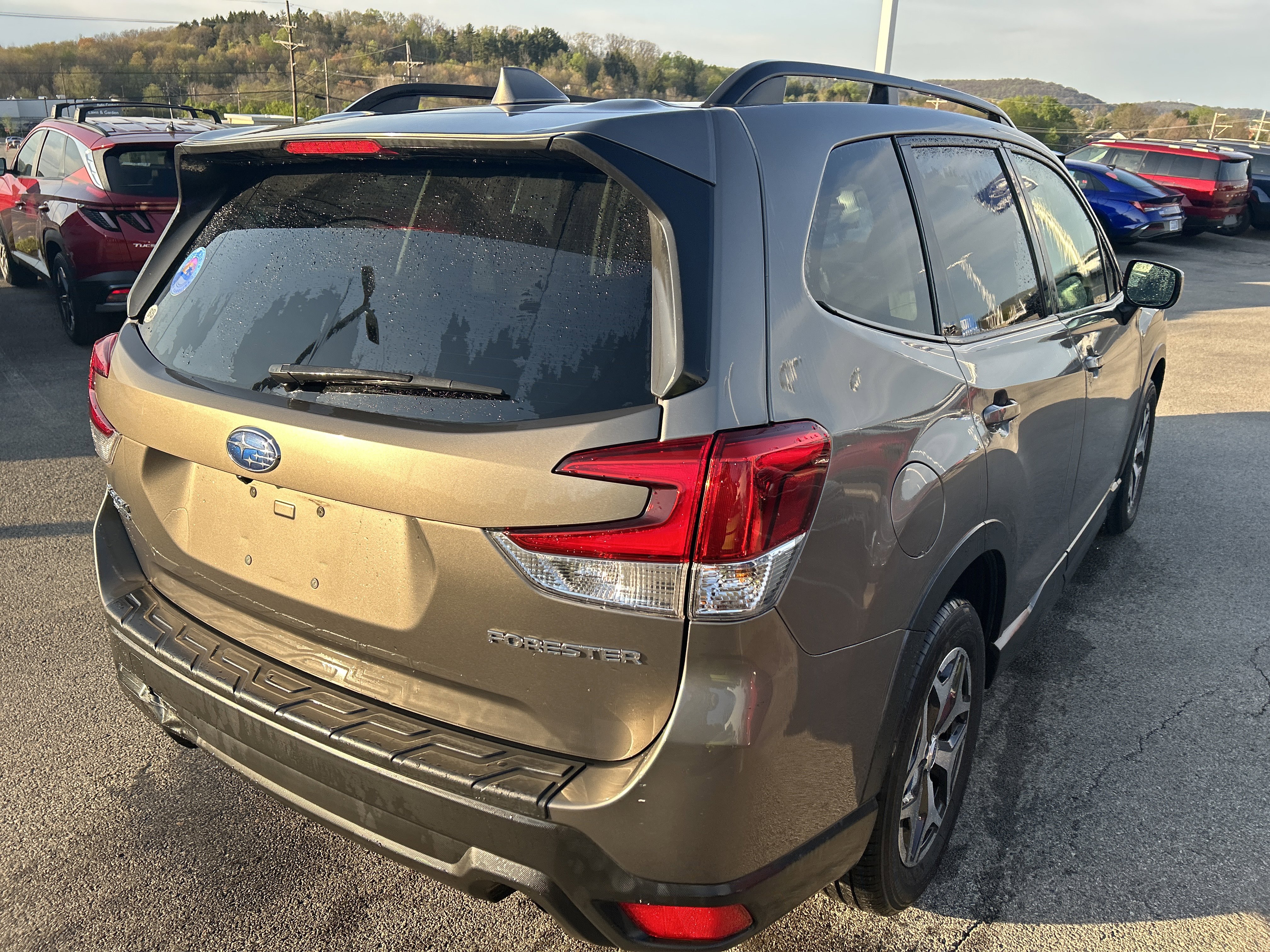 Used 2021 Subaru Forester Premium w/ Popular Package #1 AWD/4WD image 8