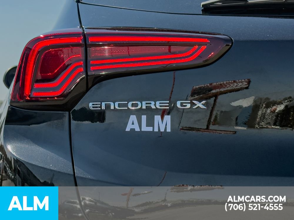 Used 2024 Buick Encore GX Sport Touring image 6