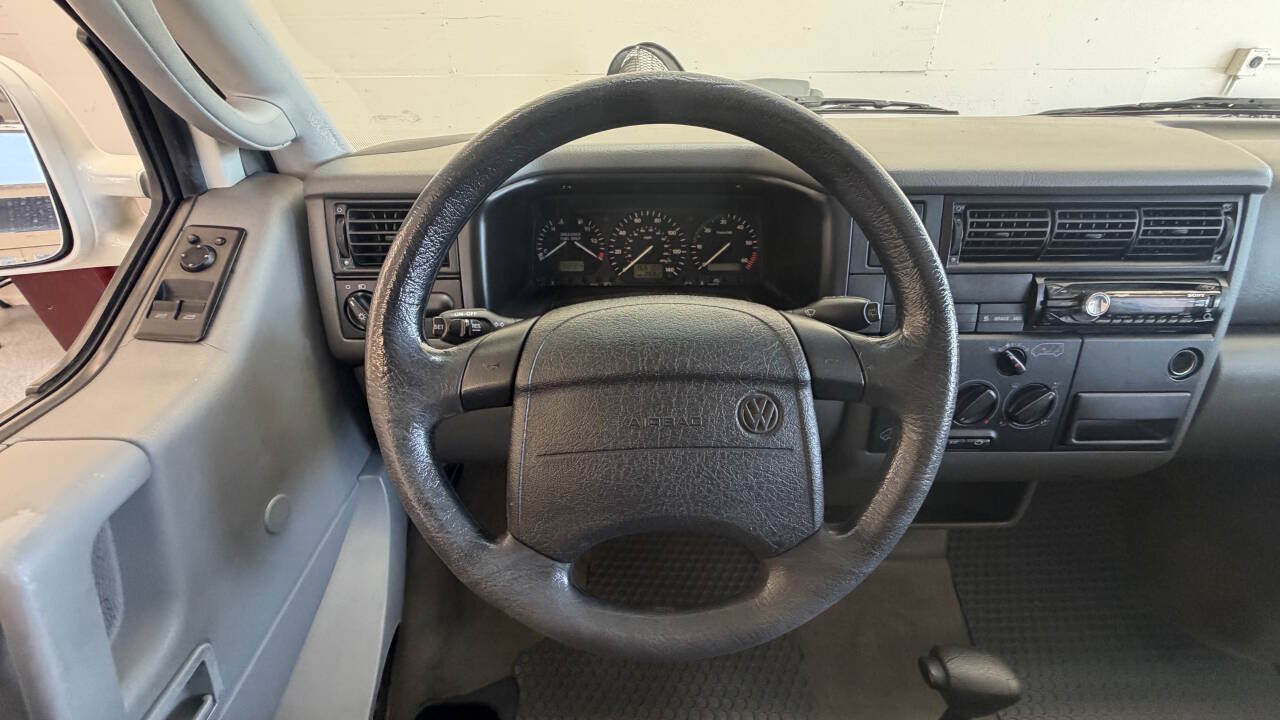 Used 1997 Volkswagen Eurovan Camper FWD image 40