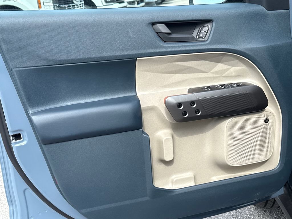 New 2025 Ford Maverick Lariat w/ 4K Tow Package image 18