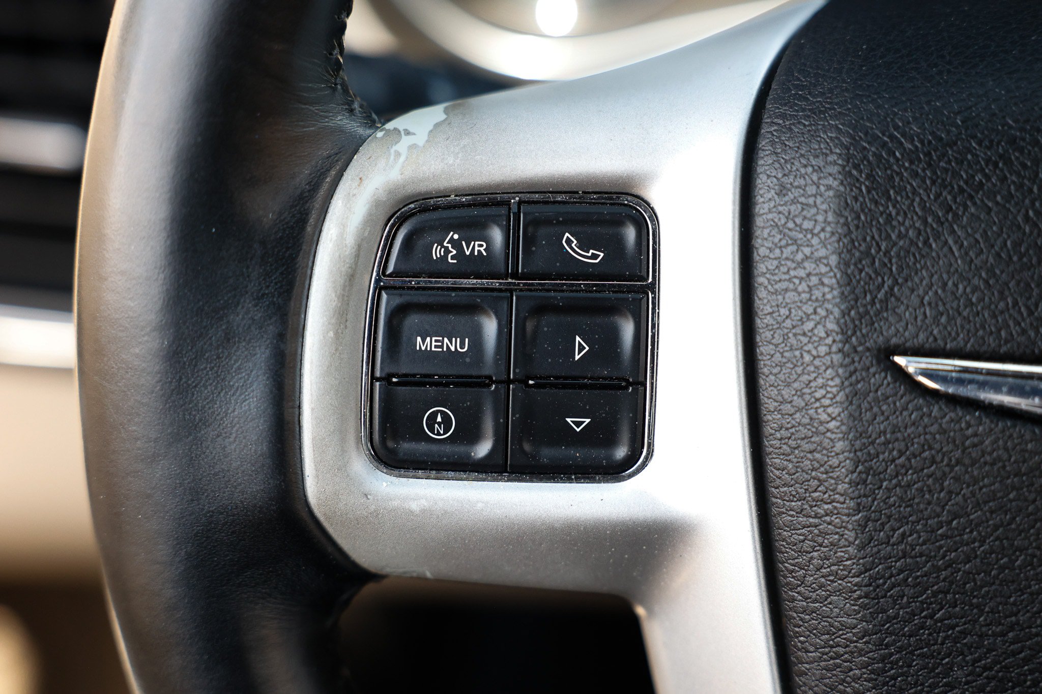 Used 2013 Chrysler 200 Touring w/ Cold Weather Group FWD image 27