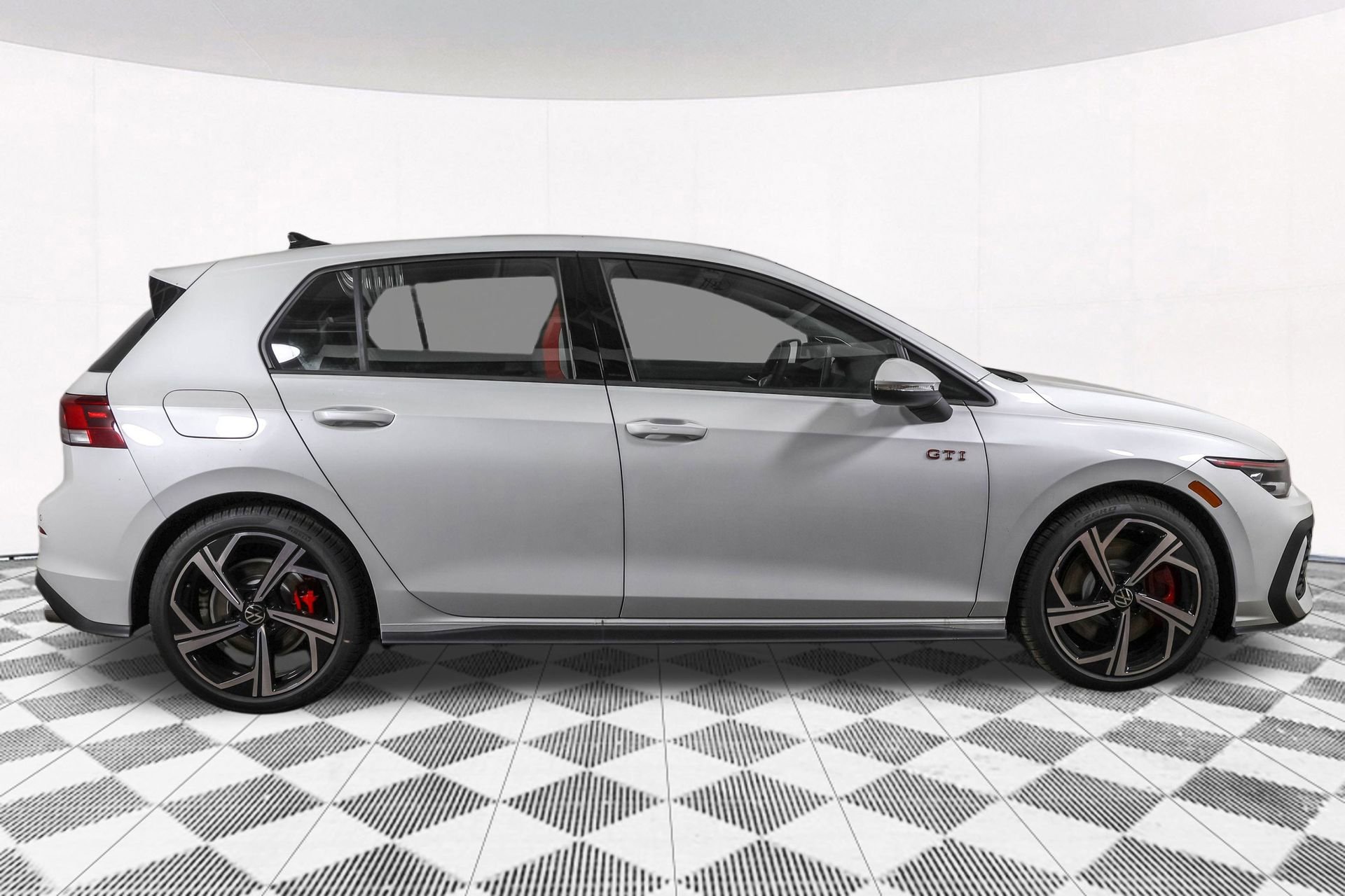 New 2026 Volkswagen GTI SE image 11