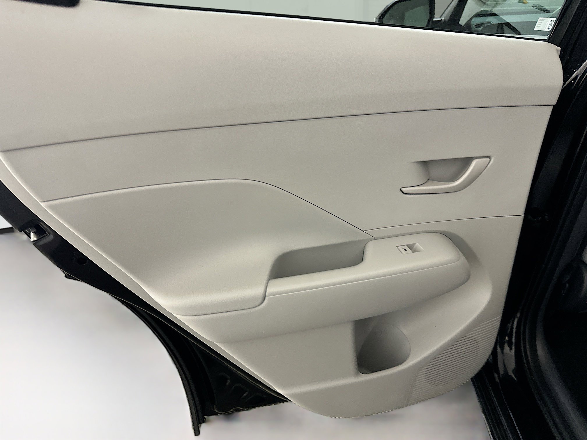 Used 2025 Hyundai Kona SEL AWD/4WD image 26