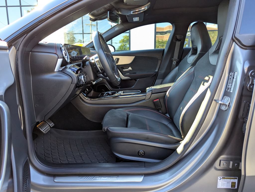 Used 2024 Mercedes-Benz CLA 35 AMG 4MATIC image 13