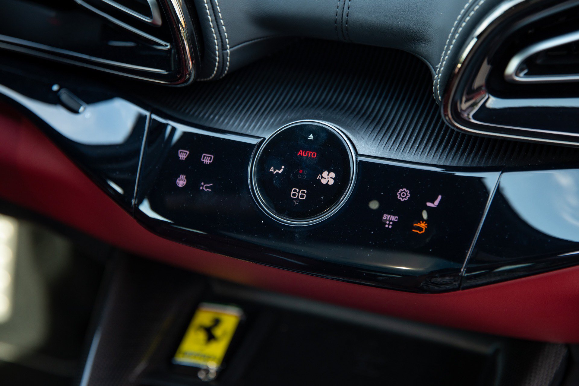 Used 2026 Ferrari Purosangue AWD/4WD image 45