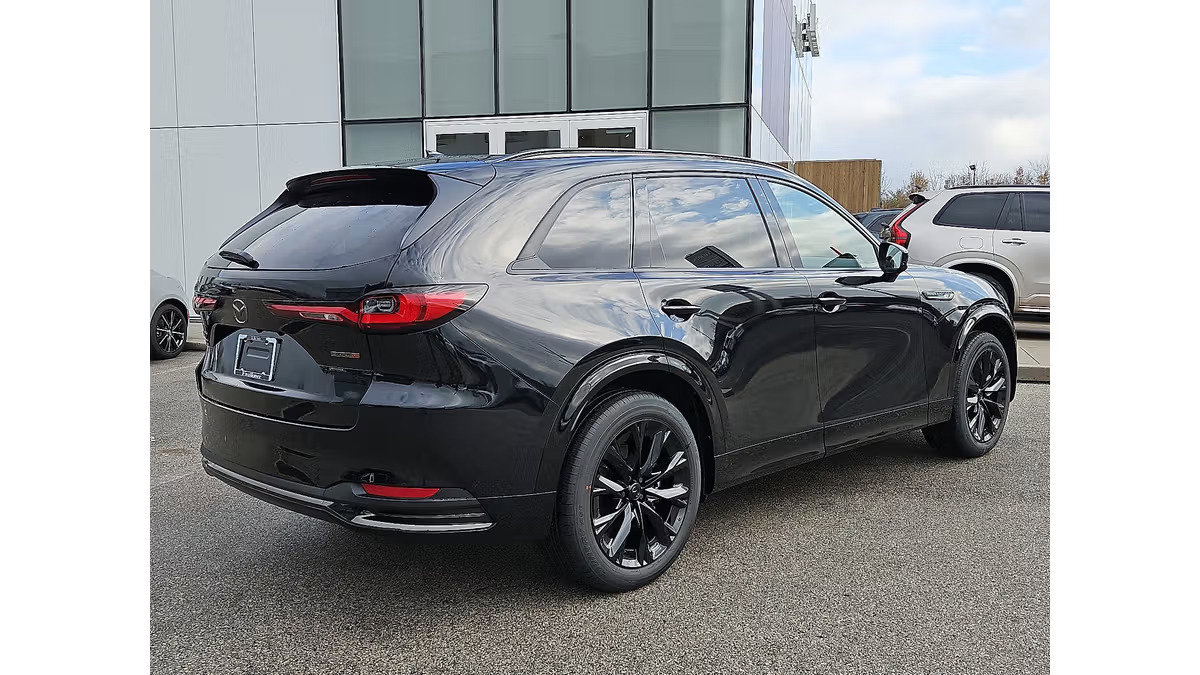 New 2026 MAZDA CX-90 3.3 Turbo S w/ Premium Package image 3