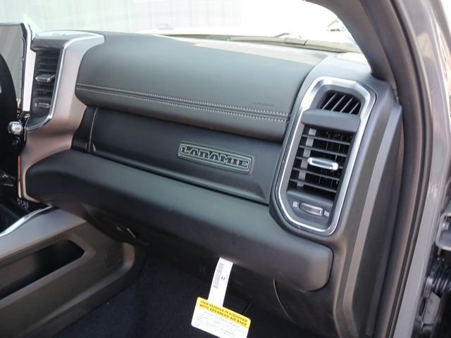 New 2026 RAM 3500 Laramie AWD/4WD image 28