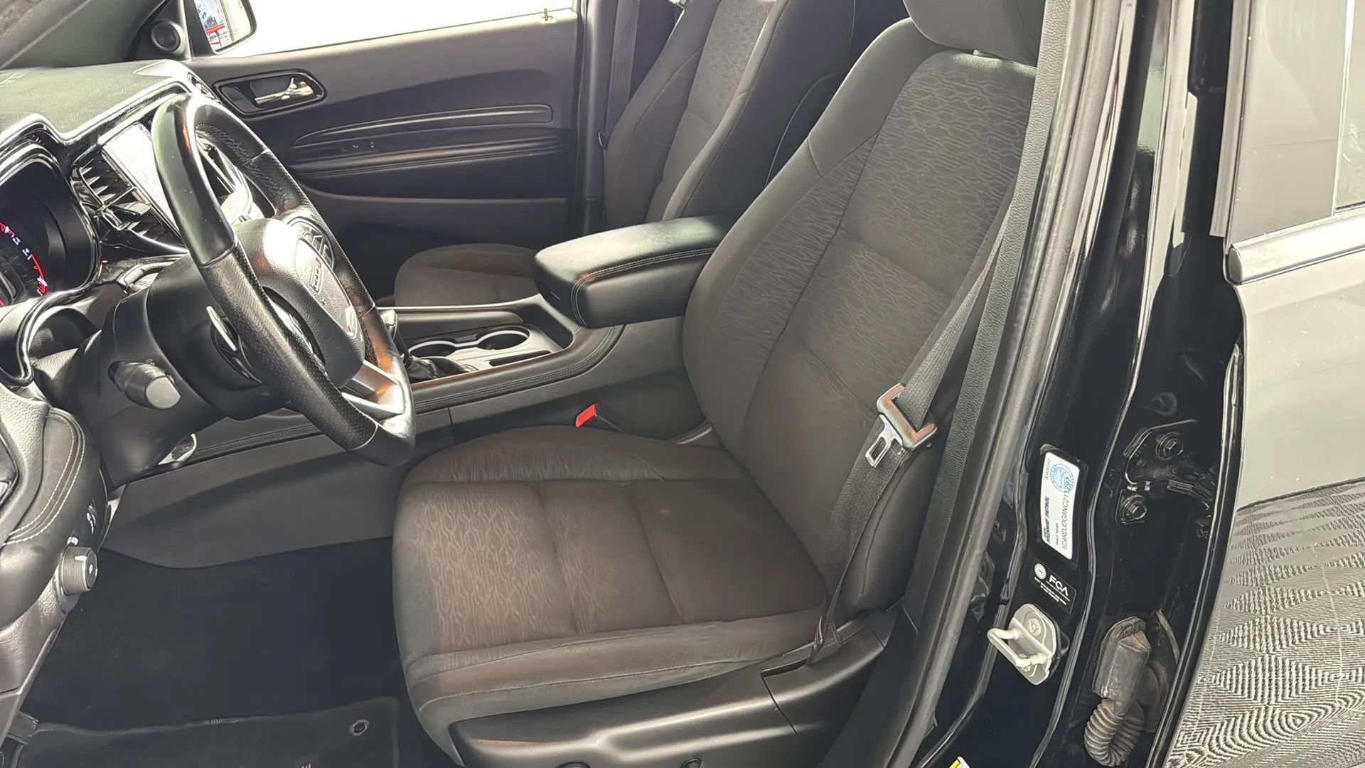 Used 2022 Dodge Durango GT image 33