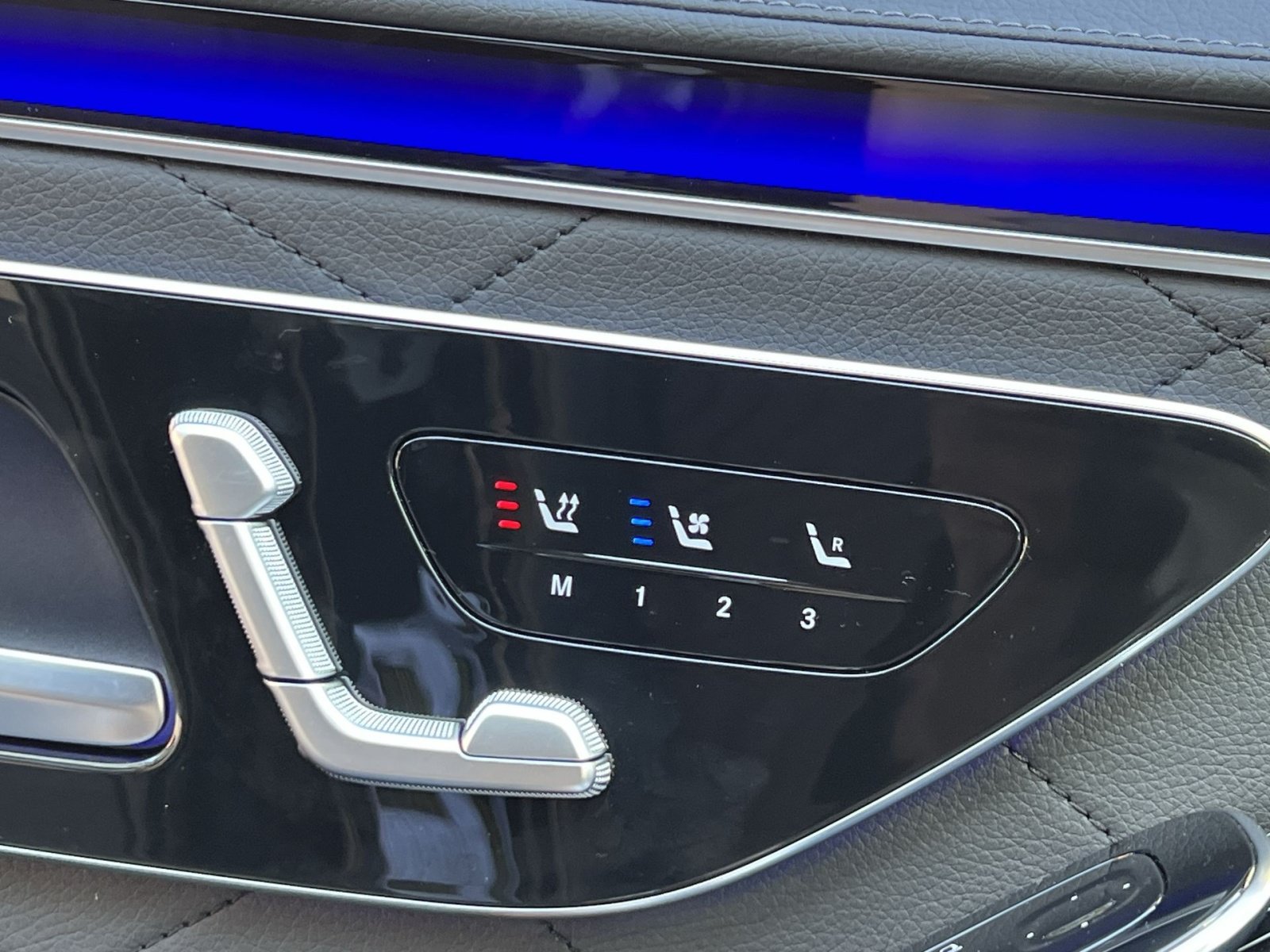 New 2026 Mercedes-Benz S 580 4MATIC Sedan image 38