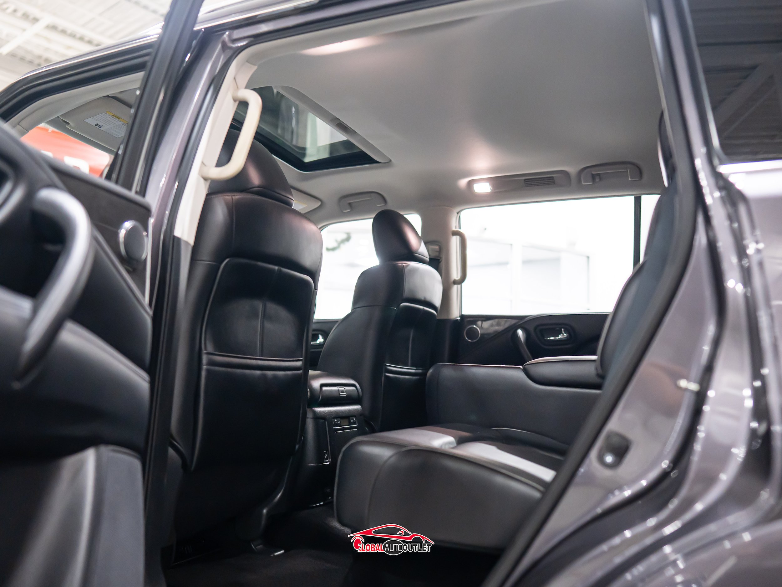 Used 2022 INFINITI QX80 Luxe AWD/4WD image 22