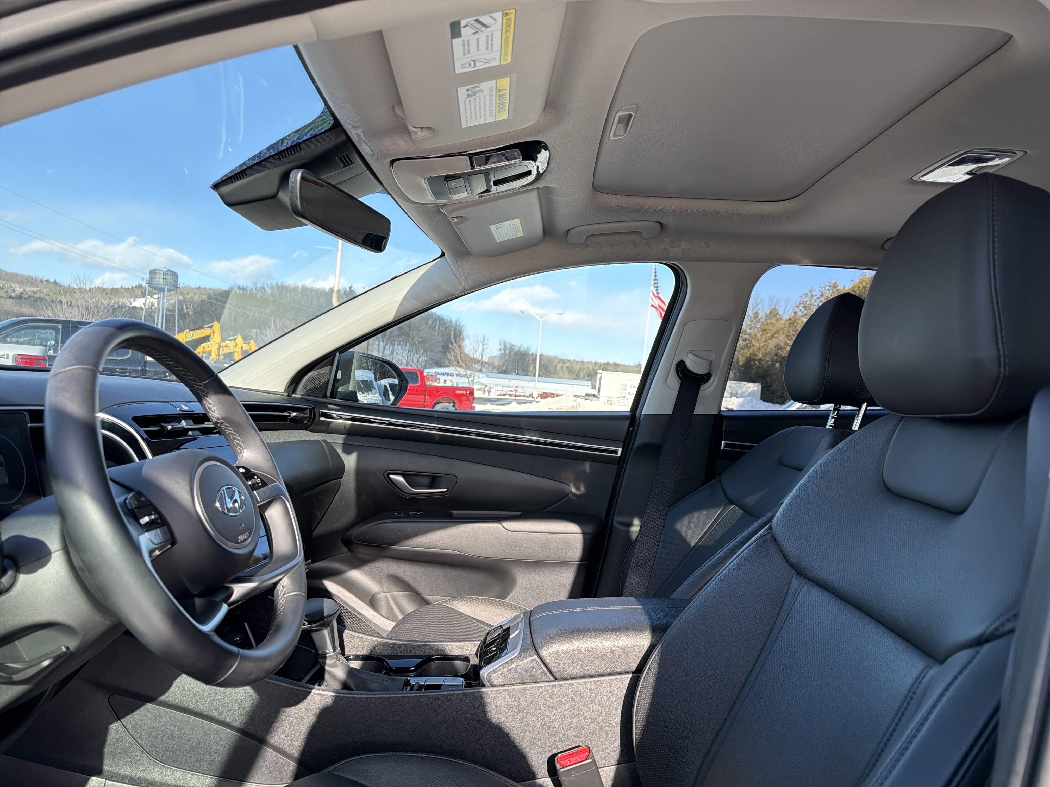 Used 2023 Hyundai Tucson SEL w/ Convenience Package image 12