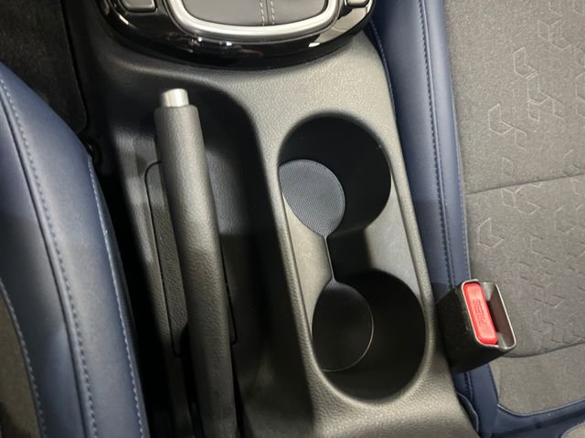 Certified 2024 Kia Seltos S image 23