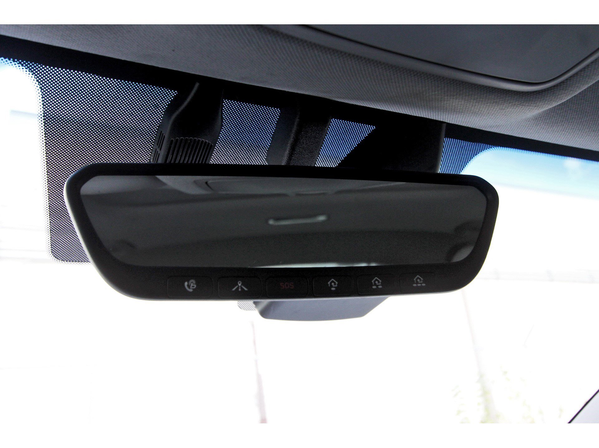 Used 2020 Hyundai Ioniq SEL image 24