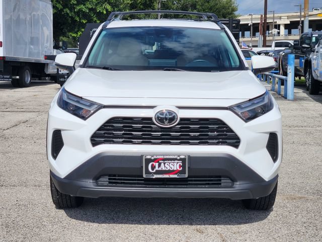 Used 2025 Toyota RAV4 XLE w/ Convenience Package AWD/4WD image 2