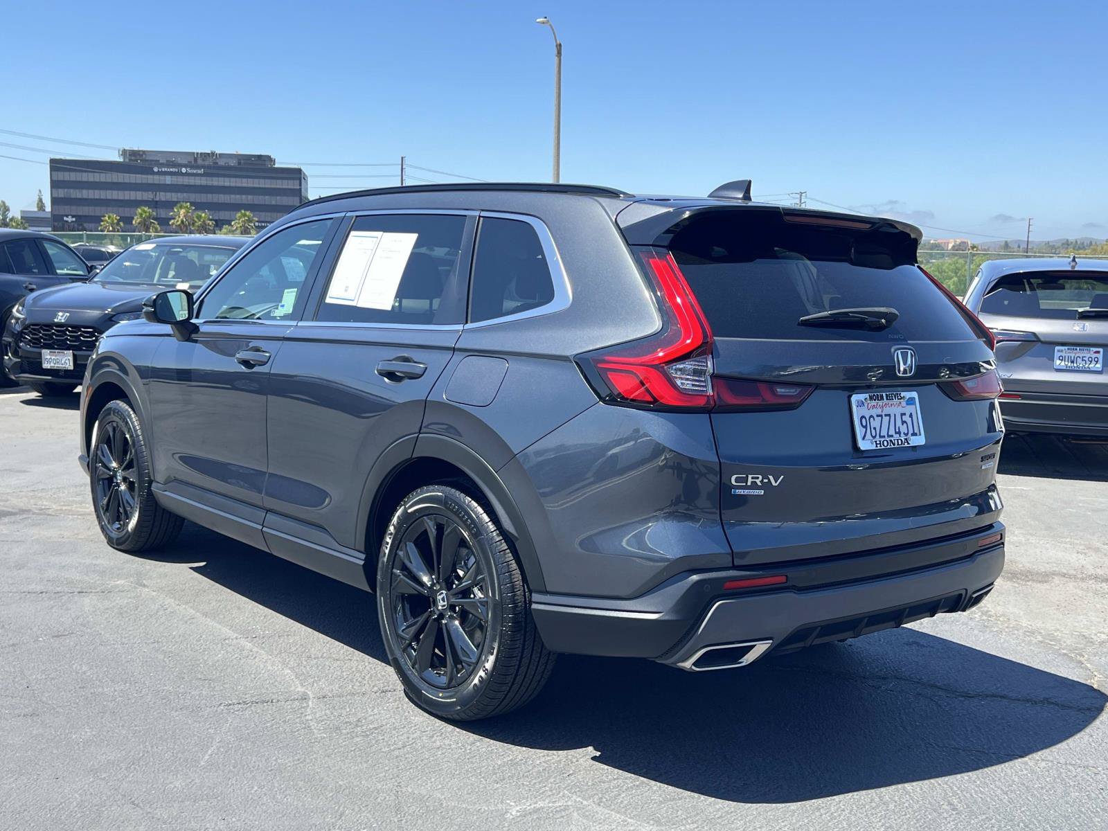 Certified 2023 Honda CR-V Sport Touring image 3