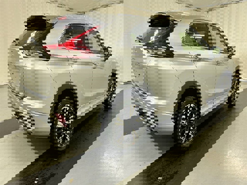 New 2026 Mitsubishi Eclipse Cross SEL image 2