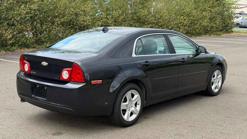 Used 2012 Chevrolet Malibu LS w/ LS Uplevel Package image 7