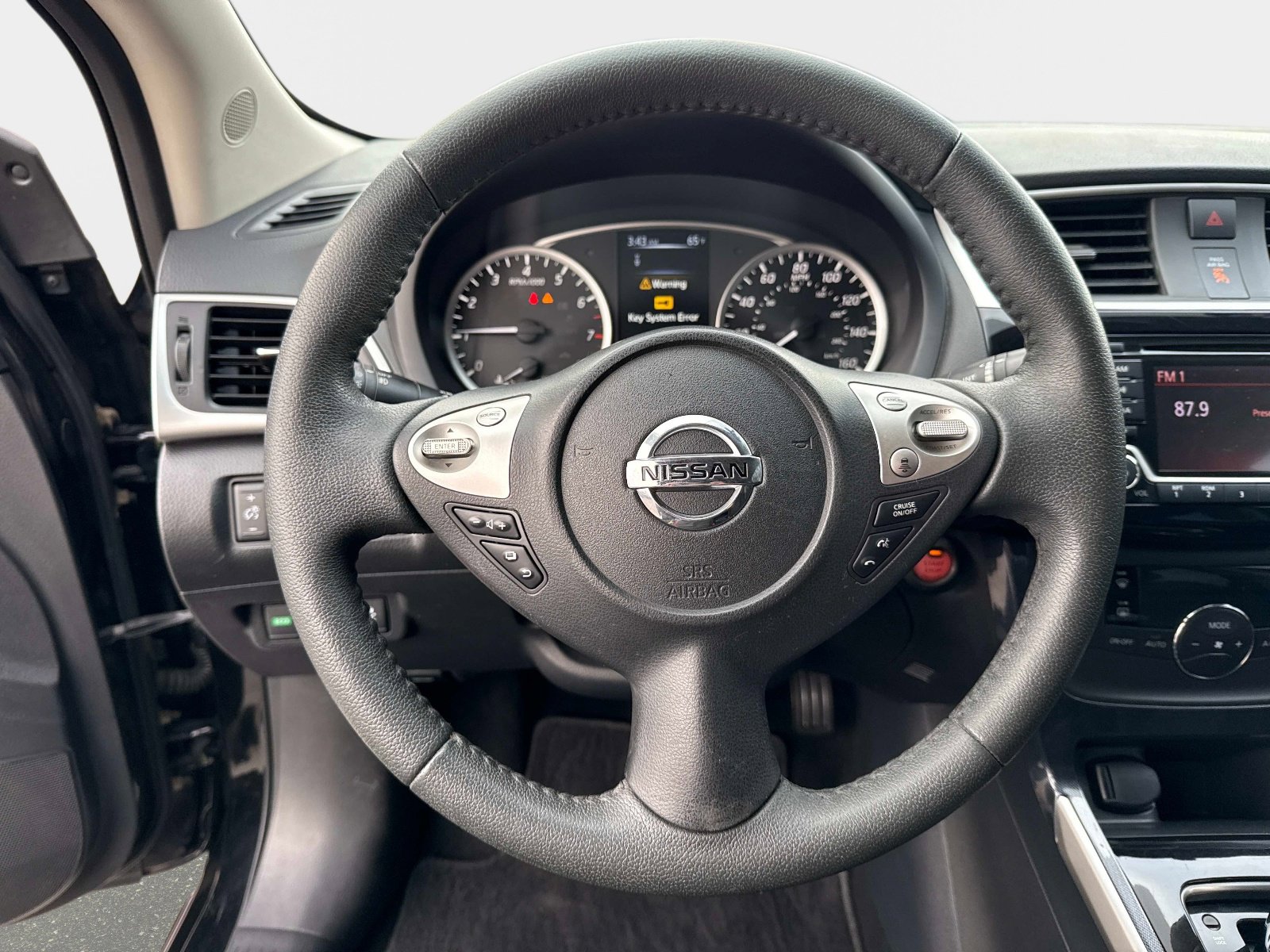 Used 2018 Nissan Sentra SR image 25