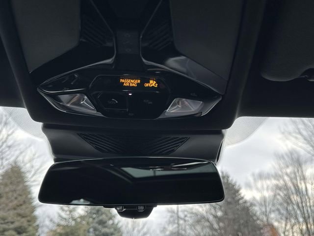 Used 2026 BMW M235i xDrive w/ Technology Package image 37