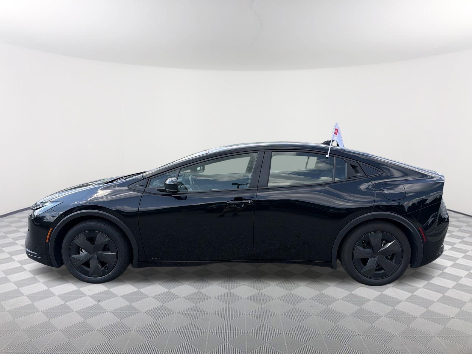 Certified 2025 Toyota Prius LE AWD/4WD image 14