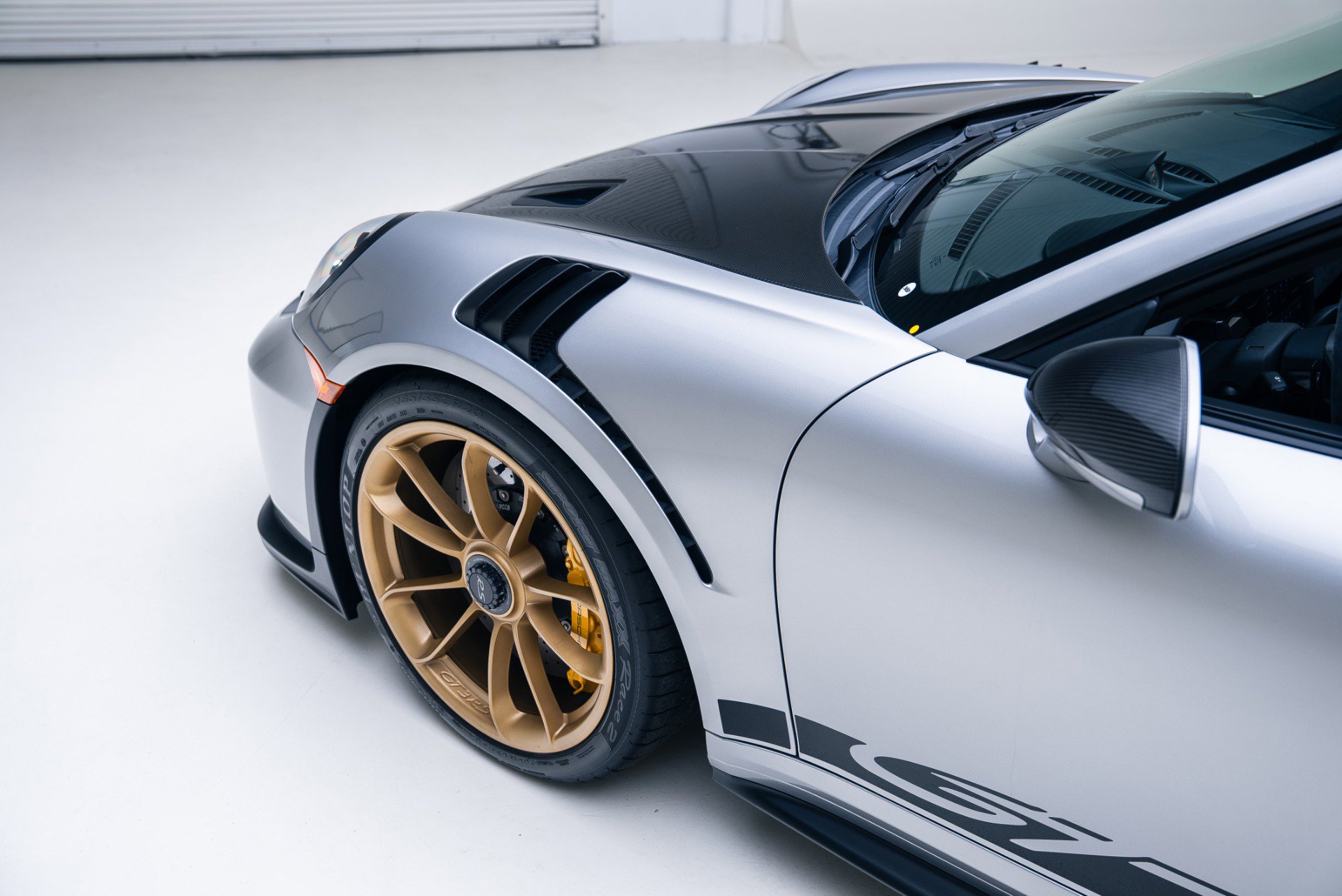 Used 2019 Porsche 911 GT3 RS image 17