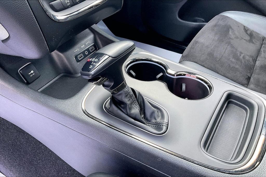 Used 2020 Dodge Durango GT image 16