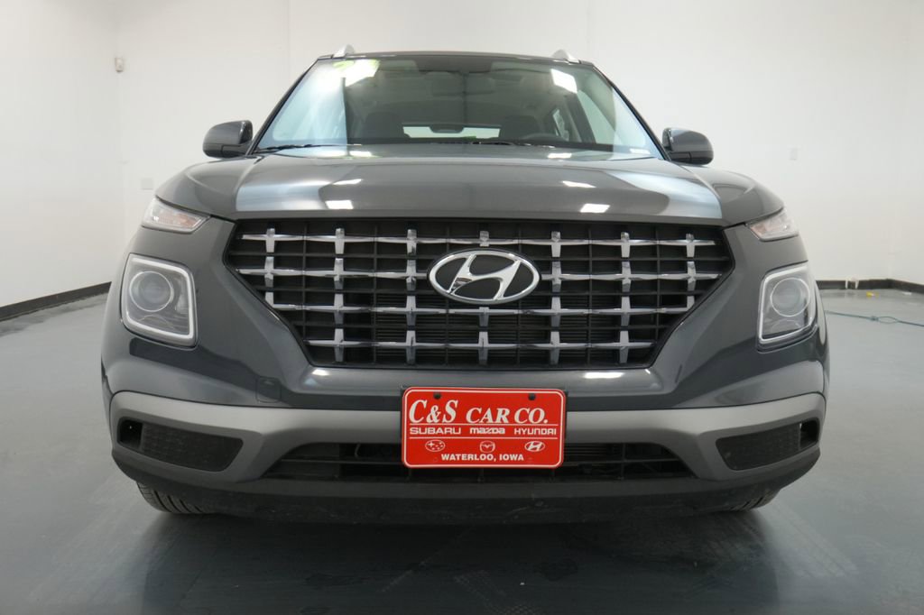 New 2024 Hyundai Venue SEL image 12