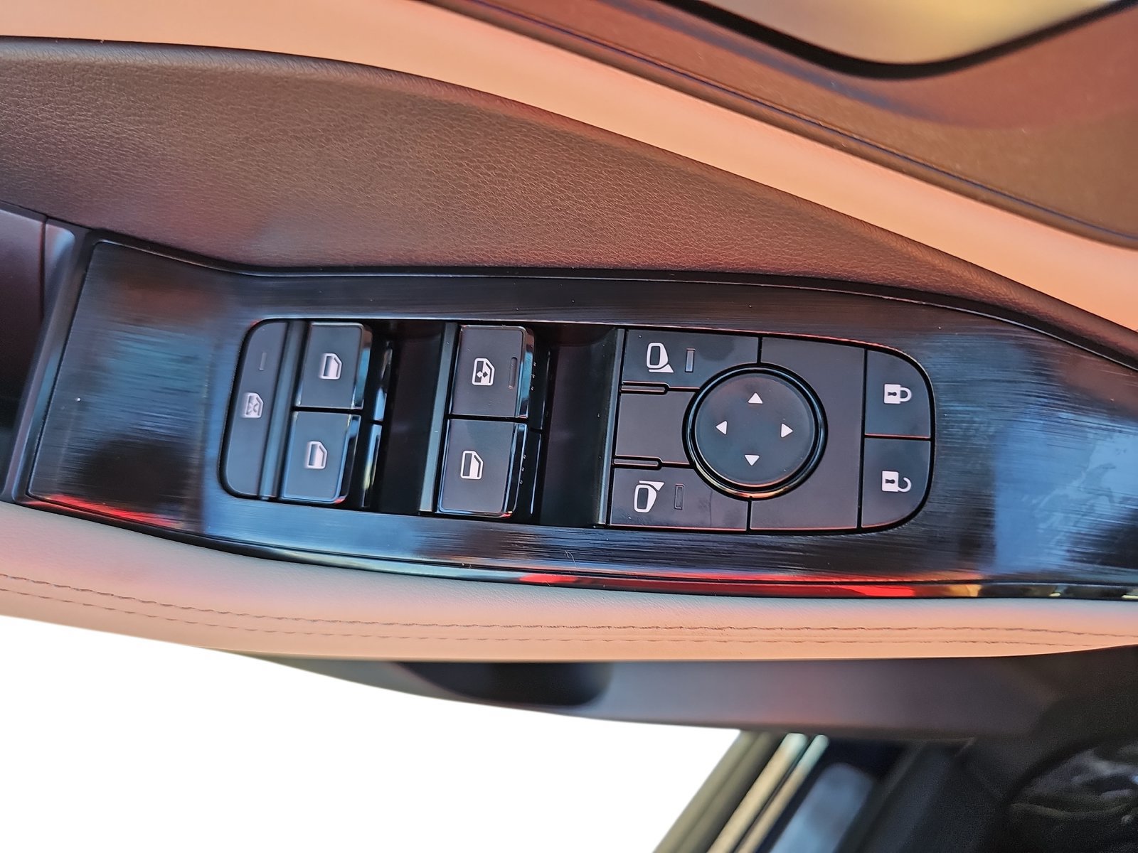 New 2027 Nissan Rogue Dark Armor FWD image 27