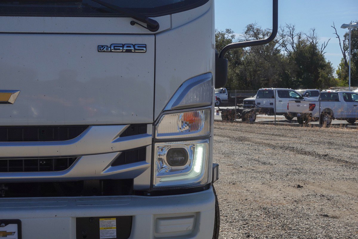 New 2025 Chevrolet Low Cab Forward image 3