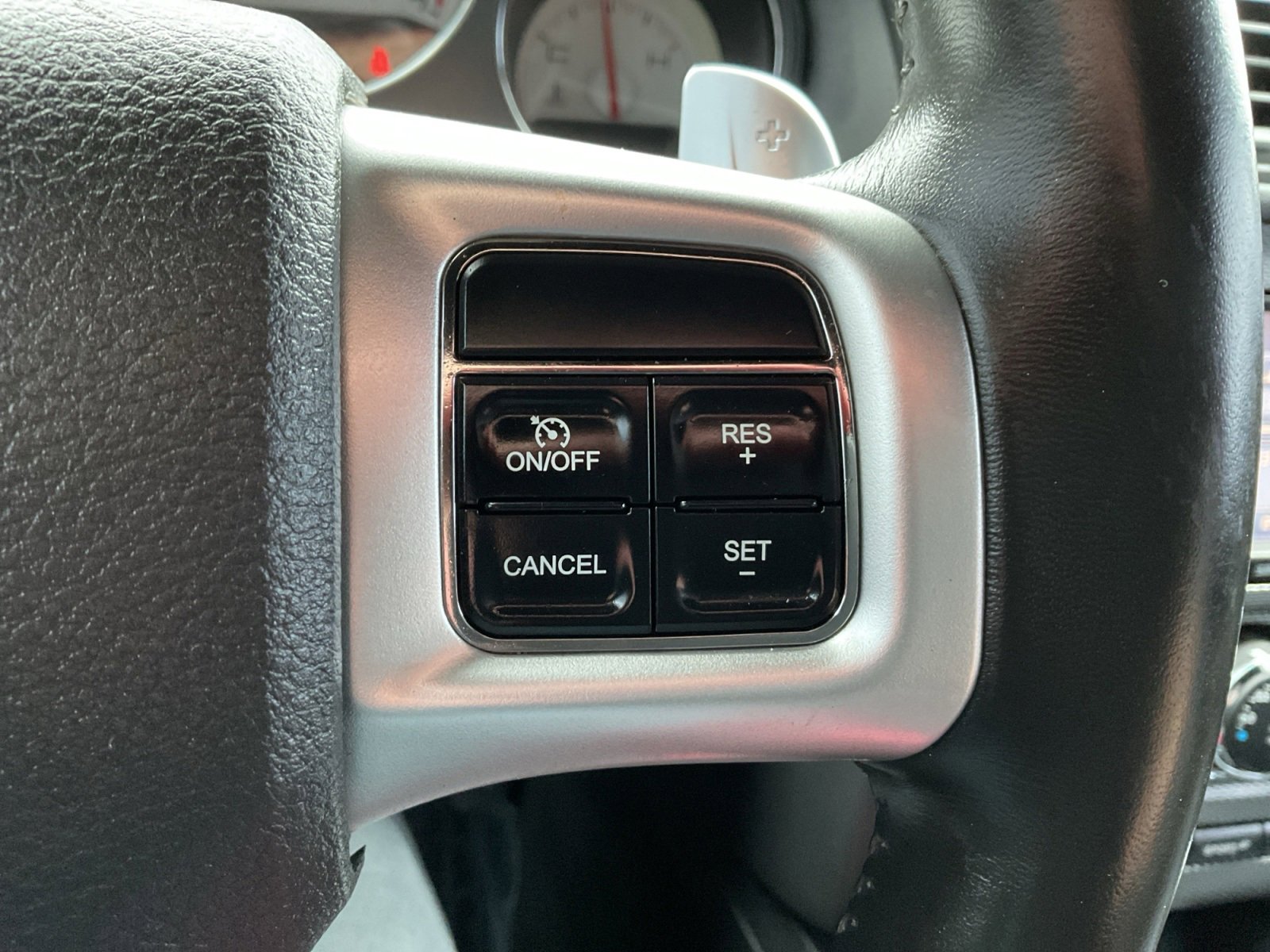 Used 2012 Dodge Challenger R/T Plus image 18