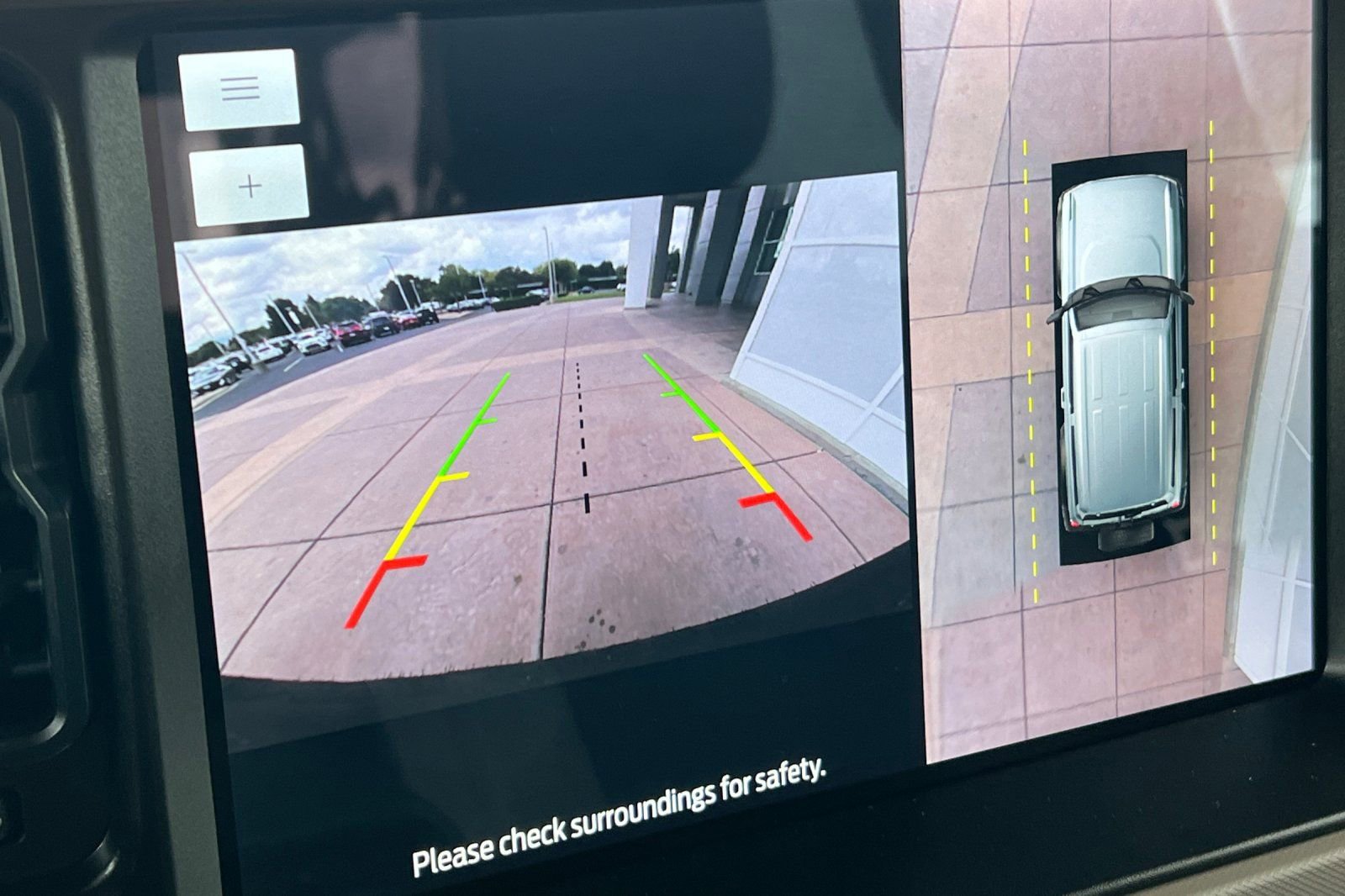 Used 2023 Ford Bronco Wildtrak image 24